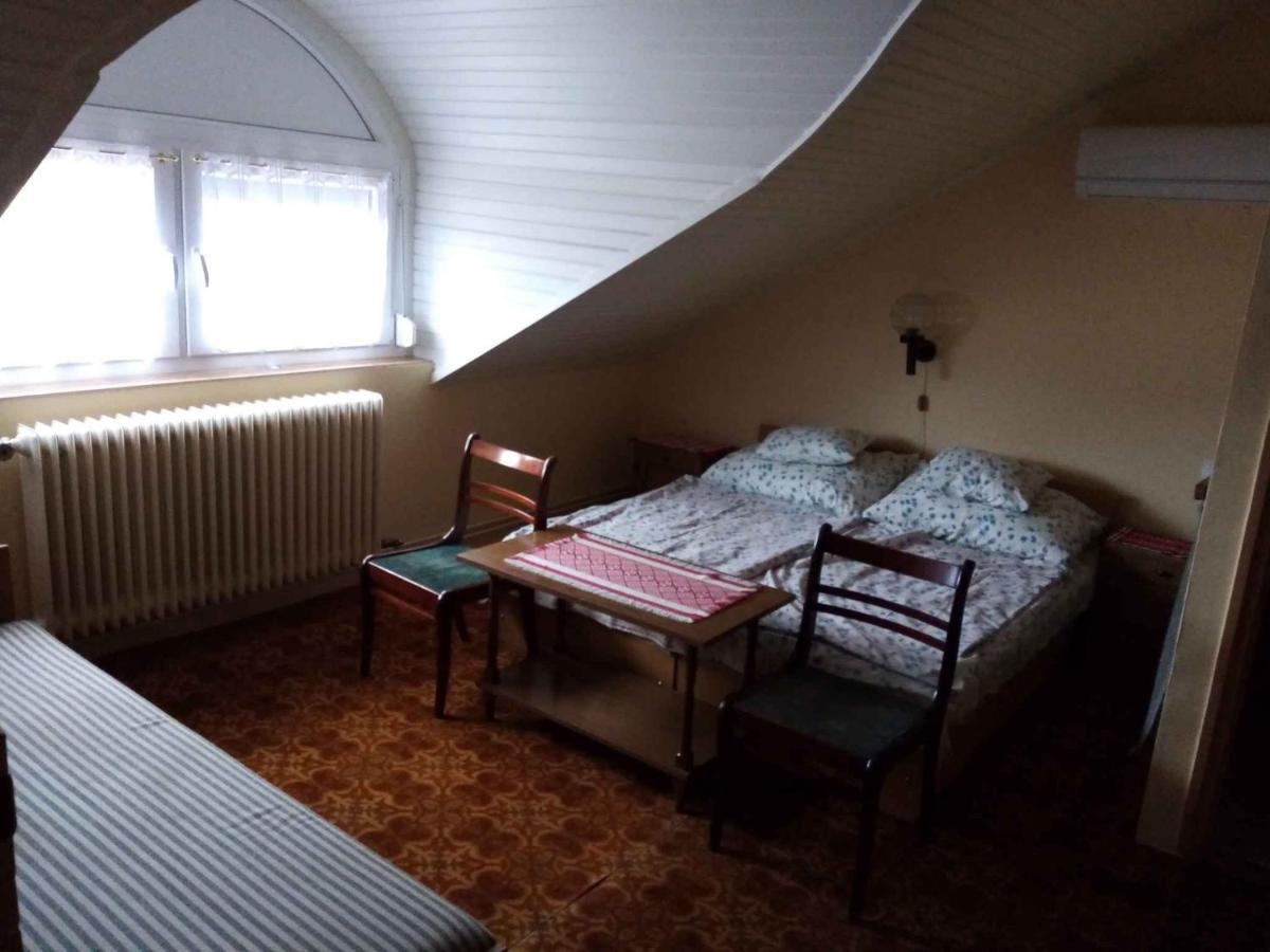 Apartment In Balatonmariafuerdo 19249 Balatonkeresztur Luaran gambar