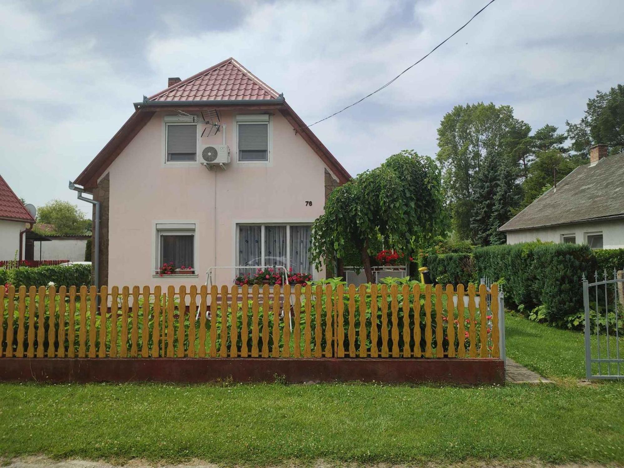 Apartment In Balatonmariafuerdo 19249 Balatonkeresztur Luaran gambar